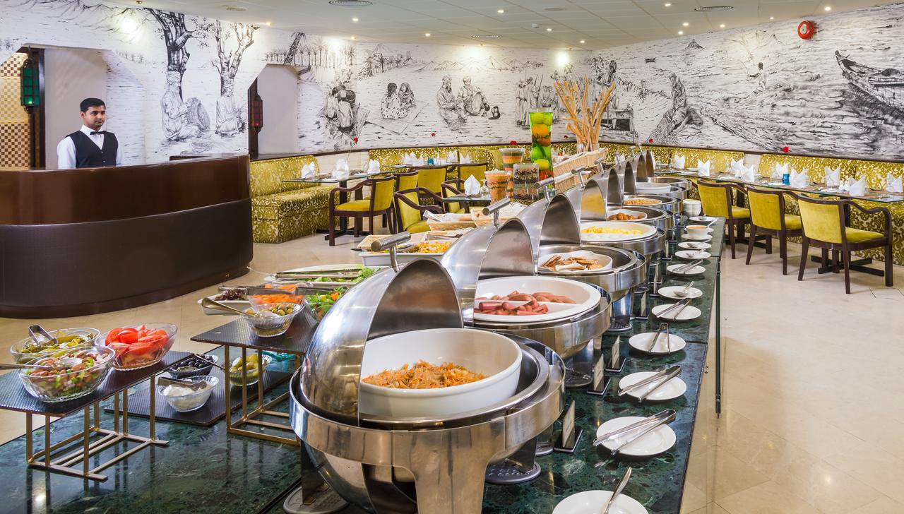 Tulip Inn Downtown Маскат Екстериор снимка